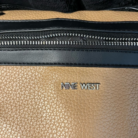 Nine West purse - Picture 6 of 6